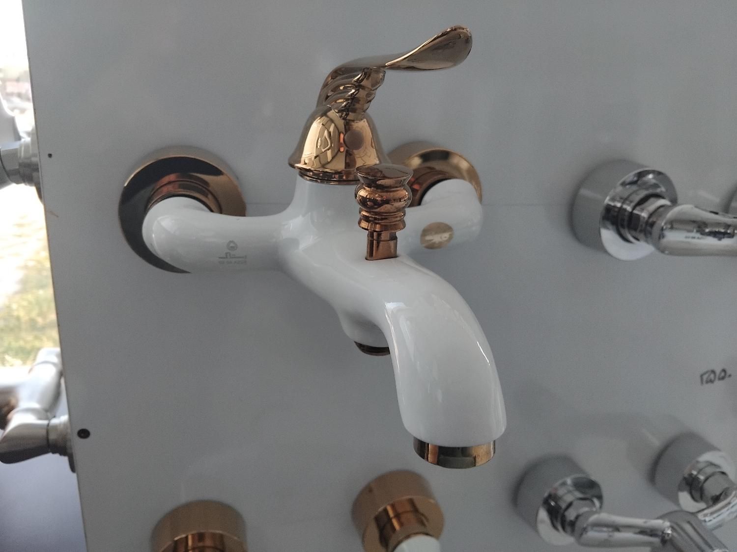 شیرآلات متنوع با بهترین کیفیت و ضمانت|لوازم سرویس بهداشتی|رشت, حومه رشت|دیوار