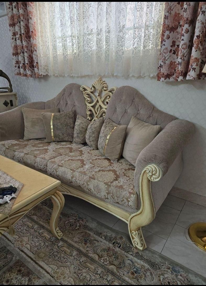 مبل ۷ نفره|مبلمان خانگی و میز عسلی|تهران, قصر فیروزه ۲|دیوار