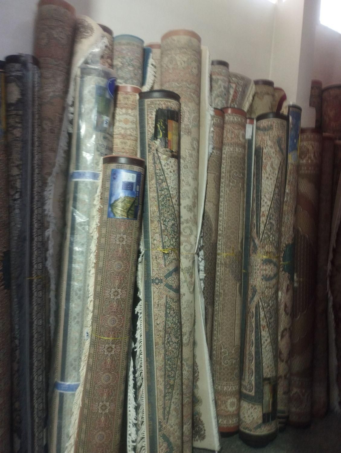 فرش کارکرده در  ابعاد مختلف و قیمت های متفاوت|فرش|همدان, |دیوار