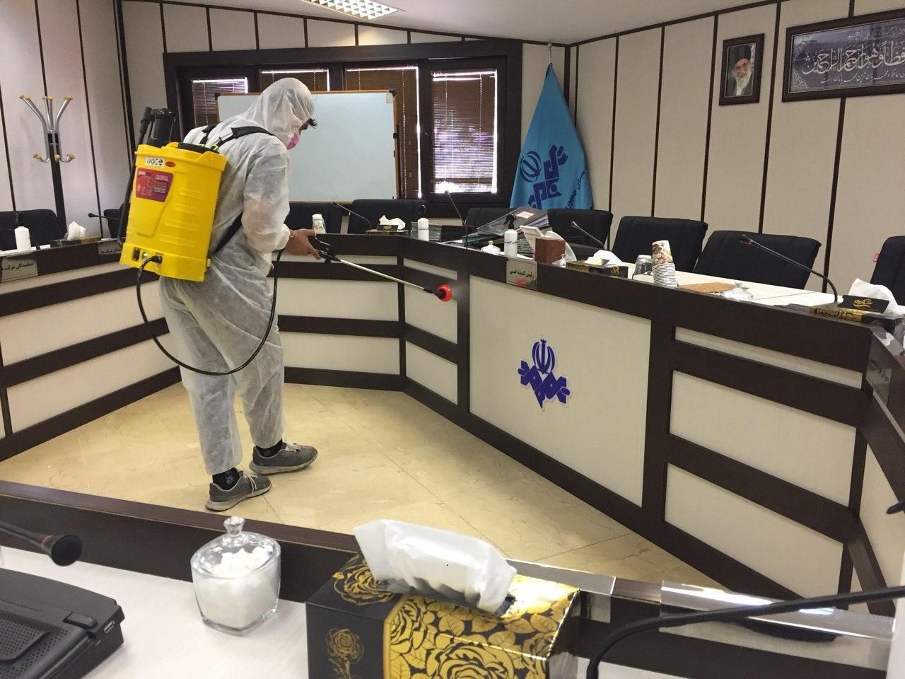 سمپاشی تخصصی ساس سوسک باتضمین کتبی سم پاشی|خدمات نظافت|مشهد, مشکینی (شهرک غرب)|دیوار