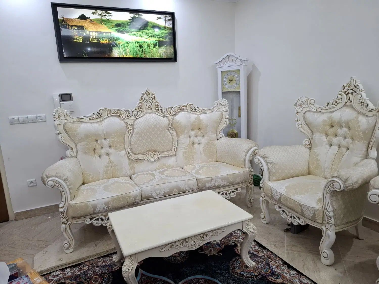 مبل 7نفره کاملا نو همراه با میزناهار خوری،تمام چوب|مبلمان خانگی و میز عسلی|تهران, سازمان آب|دیوار