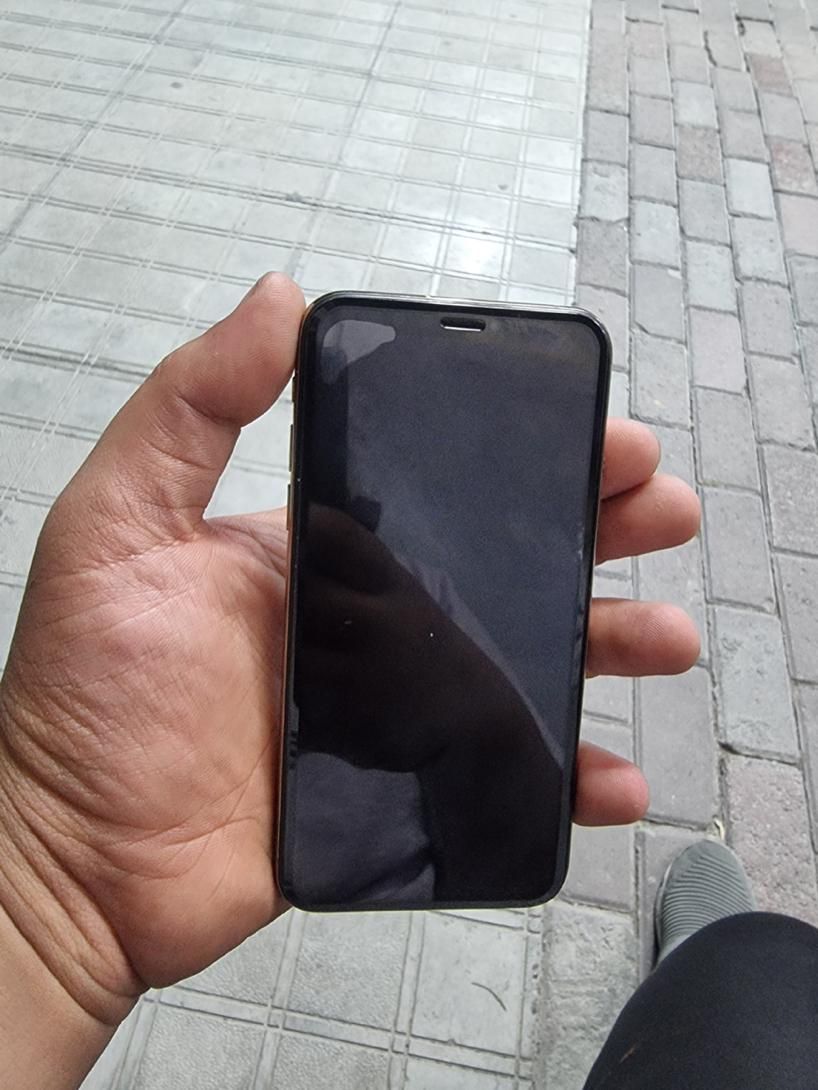 اپل iPhone XS با حافظهٔ ۲۵۶ گیگابایت|موبایل|مشهد, آب و برق|دیوار