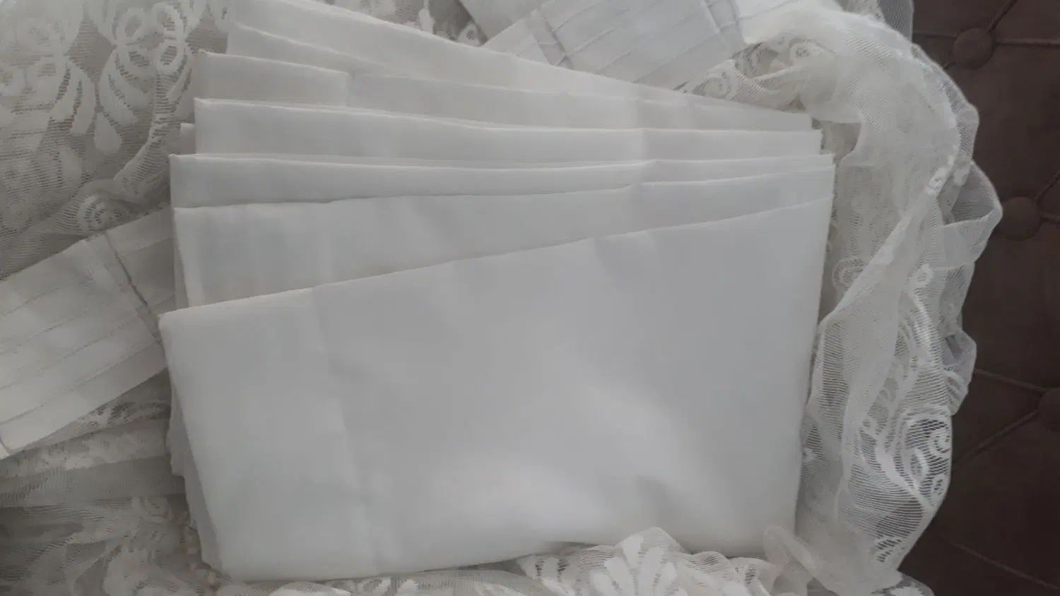 پرده تور و زیر پرده ای عرض ۳۹۰ و ارتفاع ۲۹۰|پرده، رانر، رومیزی|تهران, نازی‌آباد|دیوار