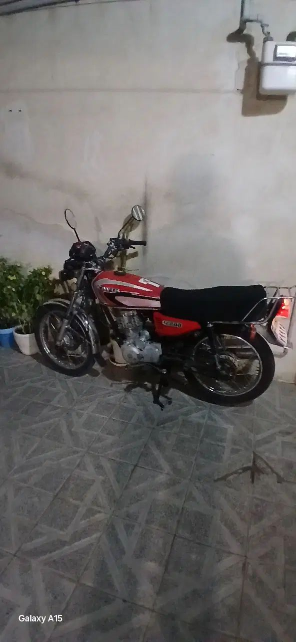 کویر ۲۰۰ سی سی کاربرات مدل ۹۵|موتورسیکلت|کرج, ساسانی (قلمستان)|دیوار