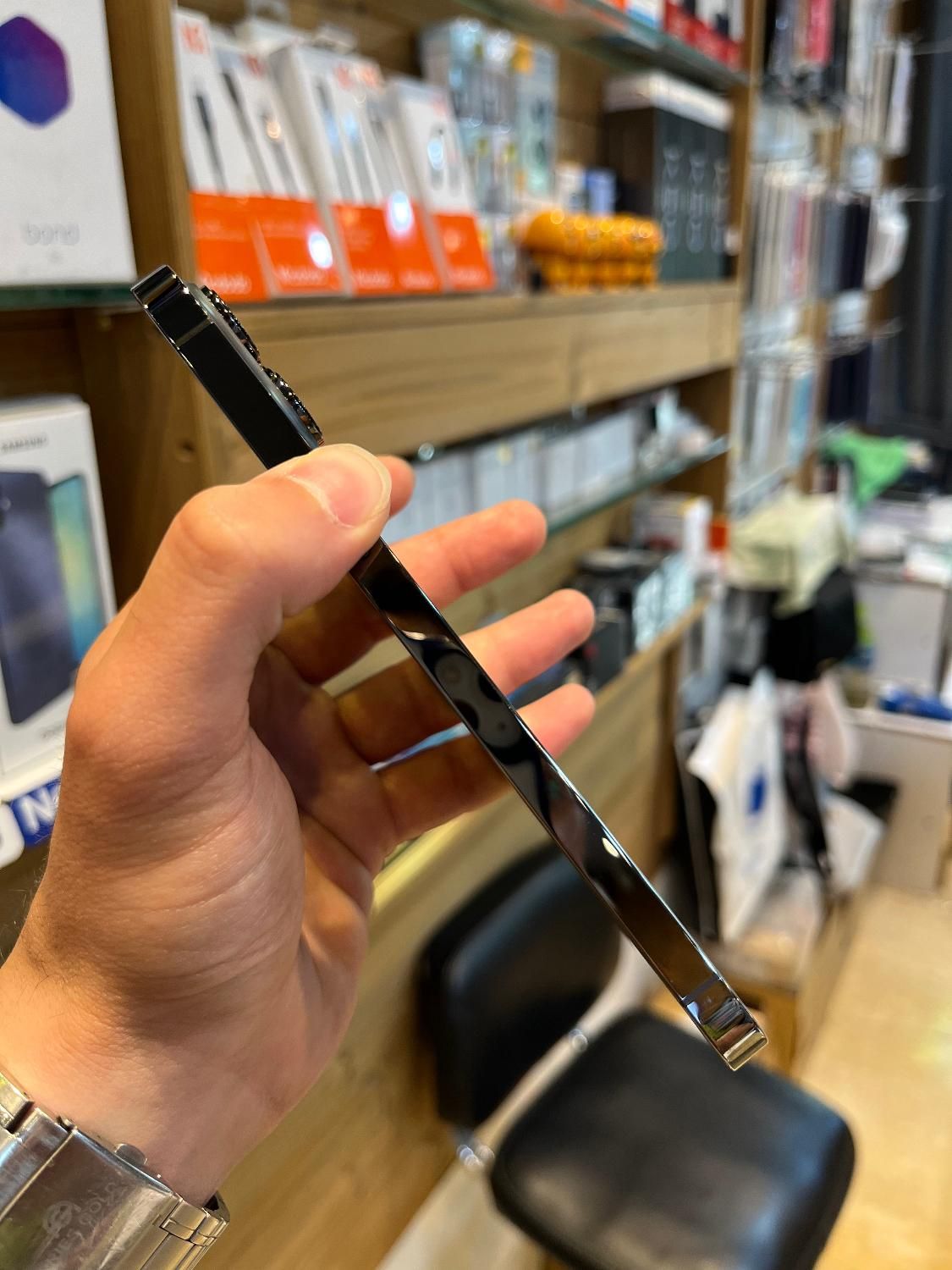 اپل iPhone 13 Pro Max با حافظه ۲۵۶|موبایل|اصفهان, چرخاب|دیوار