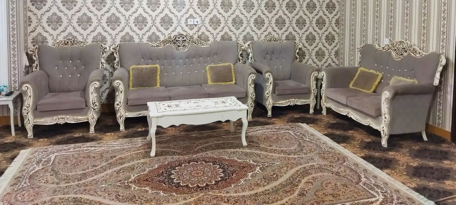 مبلمان کلاسیک|مبلمان خانگی و میز عسلی|کلاله, |دیوار