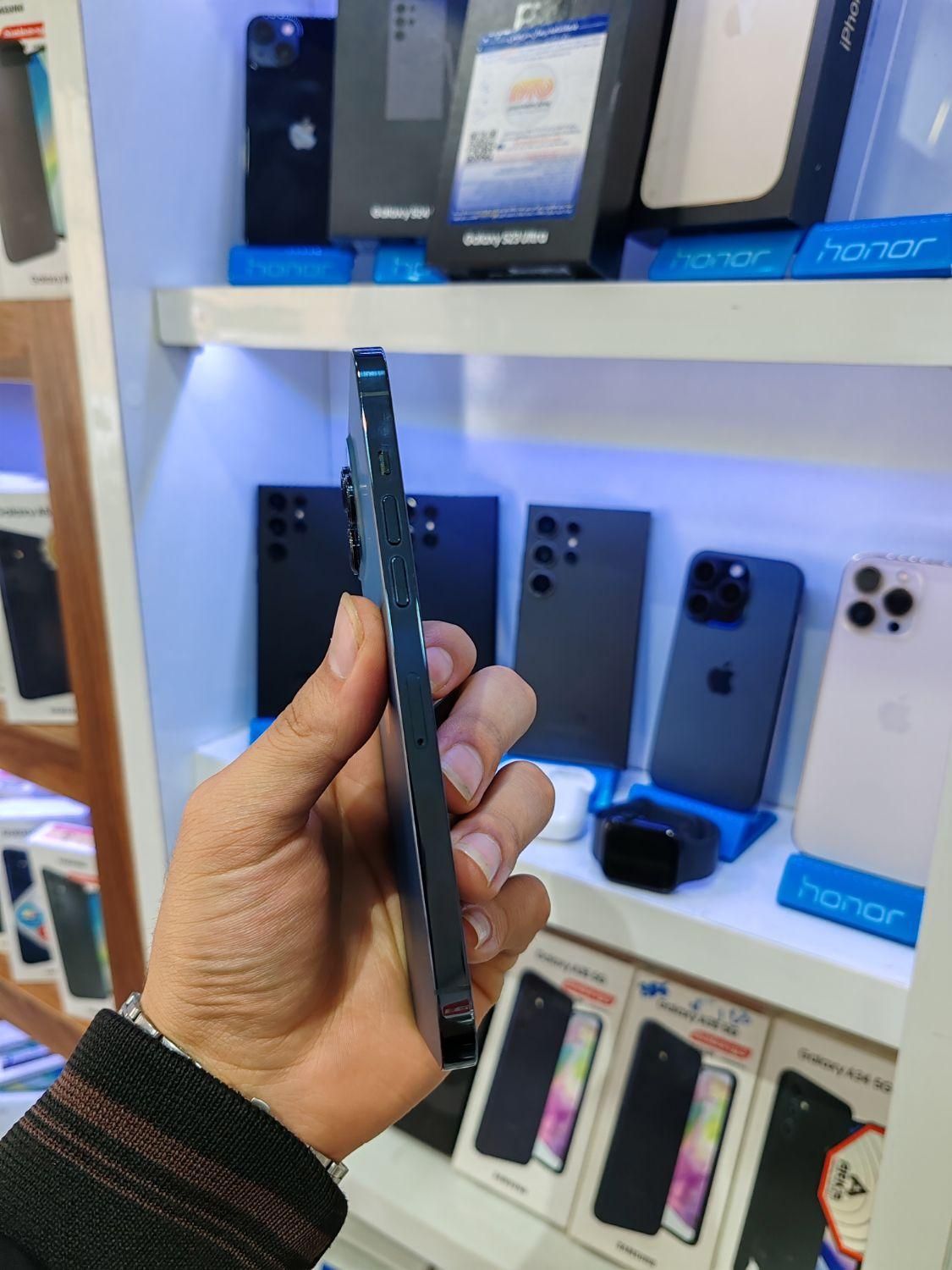 اپل iPhone 12 Pro Max با حافظهٔ ۲۵۶ گیگابایت|موبایل|نیشابور, |دیوار
