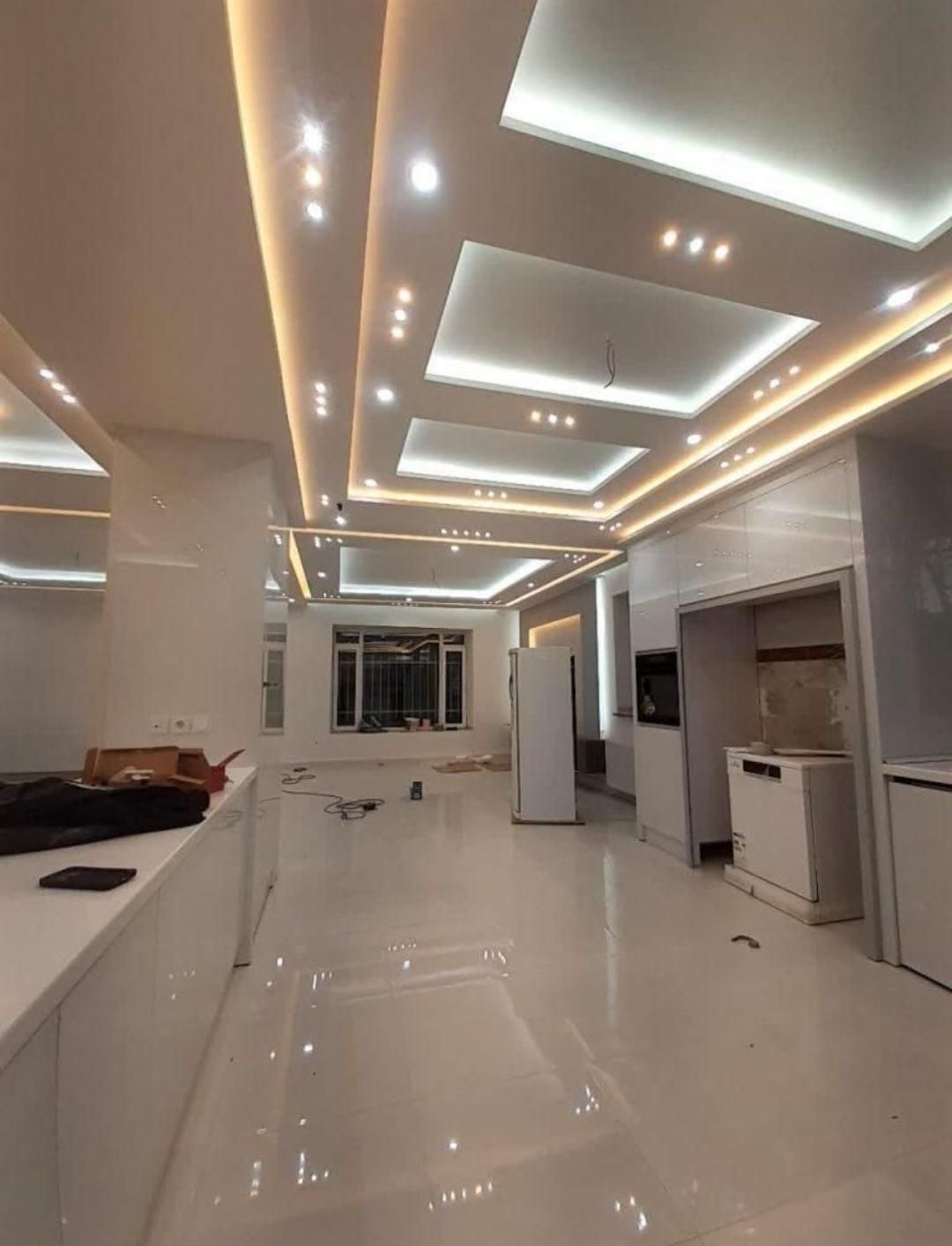 برقکار ساختمان وصنعتی|خدمات پیشه و مهارت|بروجن, |دیوار