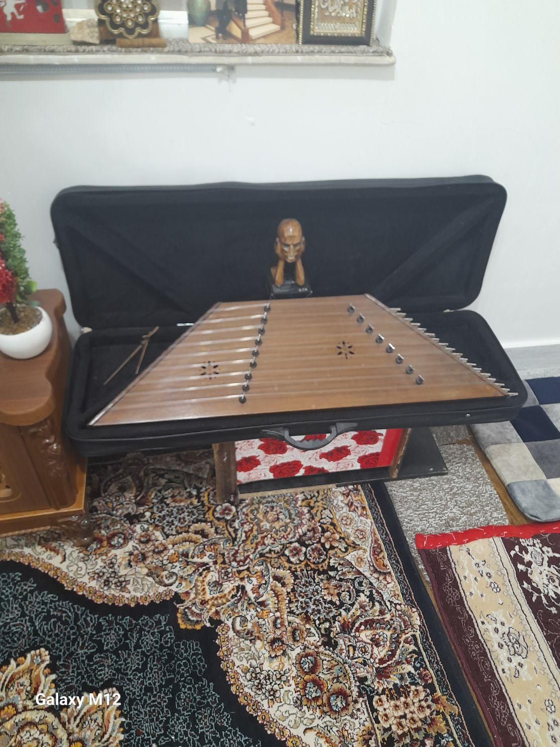سنتور|سازهای سنتی|دزفول, |دیوار