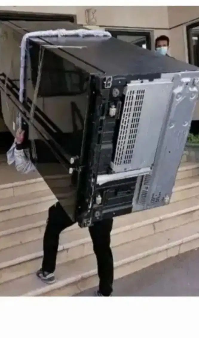 کارگر بارگیری و خالی کردن اثاثیه منزل. ایسوزو|خدمات حمل و نقل|مسجد سلیمان, |دیوار