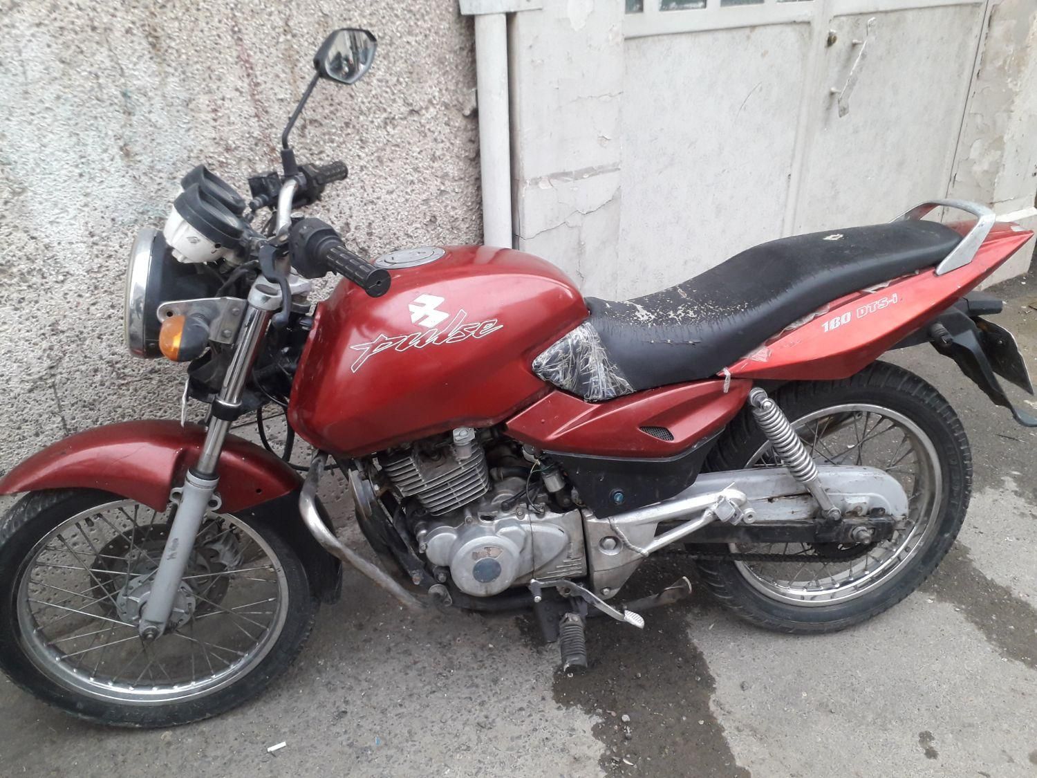 پالس معاوضِ هندا طرح باکسر اپاچی هیرو ویو تریل 180|موتورسیکلت|تهران, یافت آباد جنوبی|دیوار