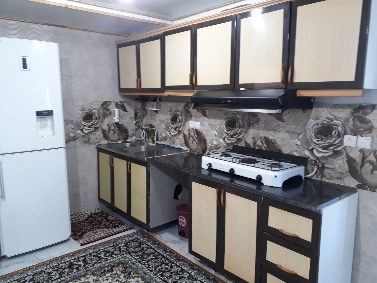 ویلادربست|اجارهٔ کوتاه‌مدت ویلا و باغ|چمستان, |دیوار
