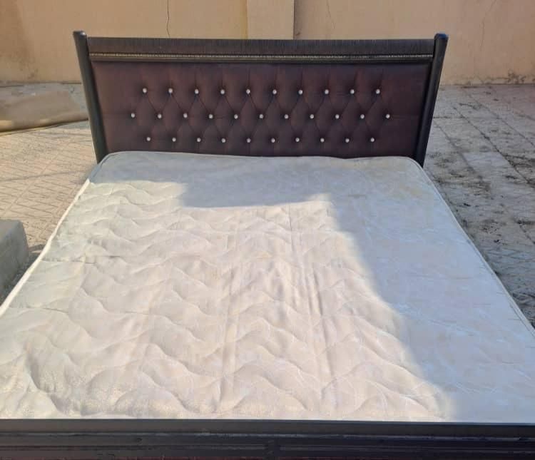 تخت خواب دو نفره با تاج پارچه کوب|تخت و سرویس خواب|بوشهر, |دیوار