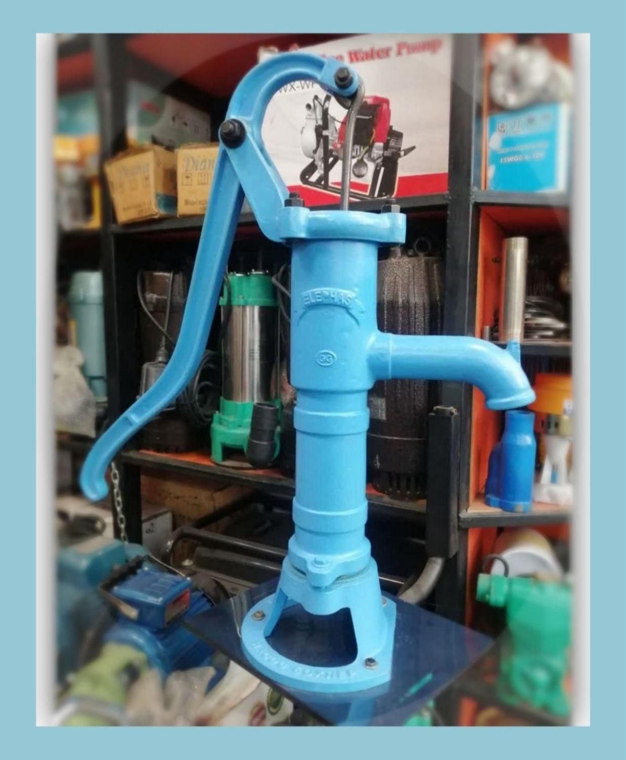 تلمبه آب قدیمی و پمپ آب|مصالح و تجهیزات ساختمان|رشت, معلم|دیوار