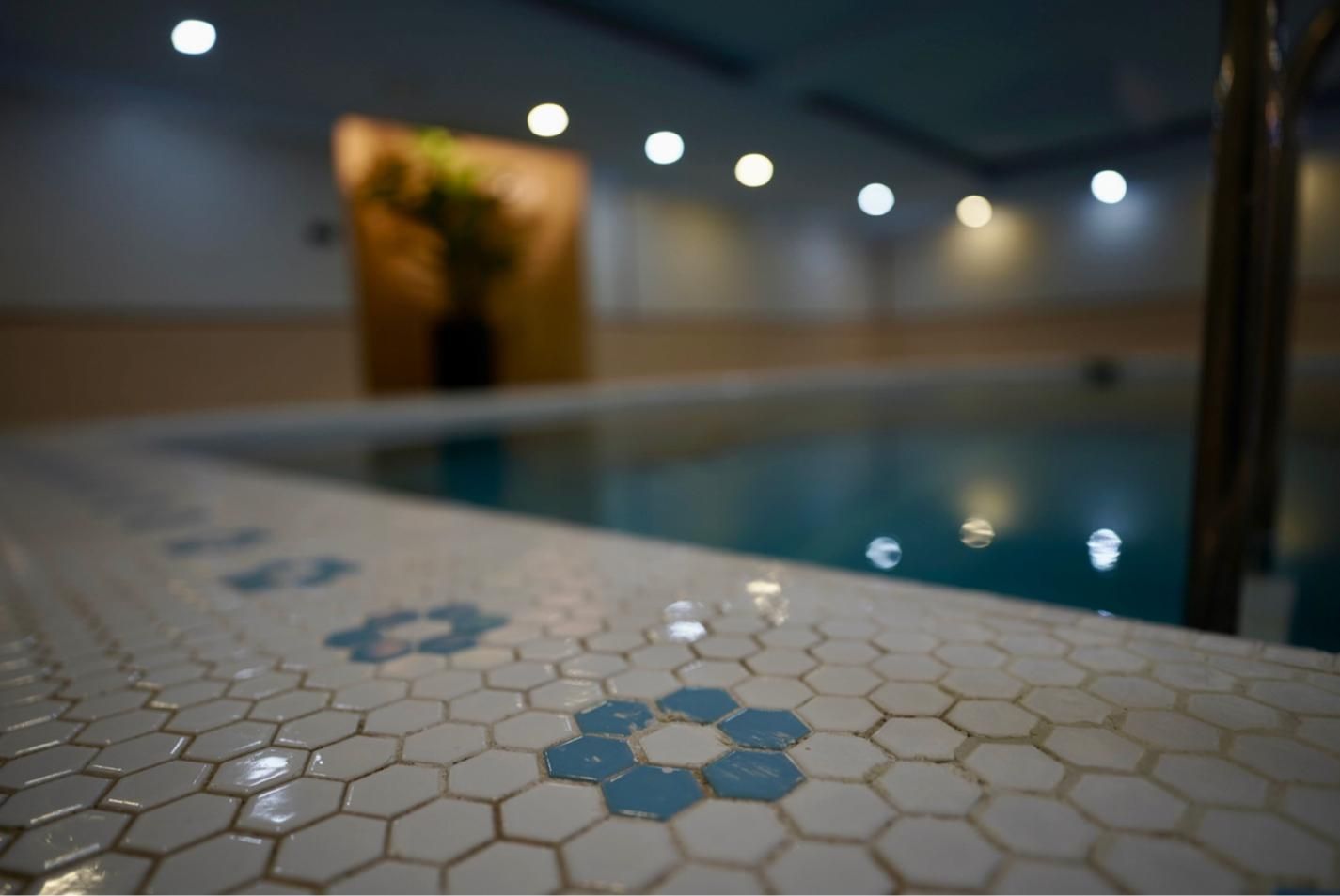 اجاره روزانه/هفتگی/آپارتمان مبله استخردار زعفرانیه|اجارهٔ کوتاهمدت آپارتمان و سوئیت|تهران, زعفرانیه|دیوار