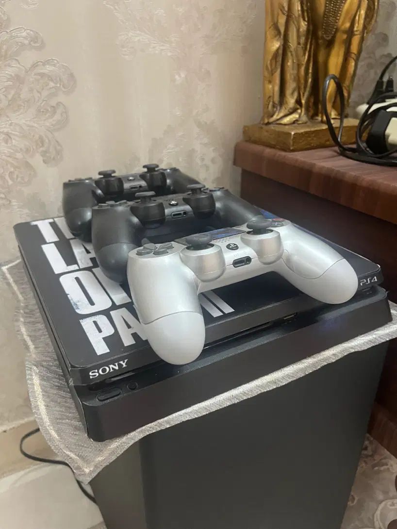 Ps4 slim 1ترا سه دسته|کنسول، بازی ویدئویی و آنلاین|تهران, افسریه شمالی|دیوار