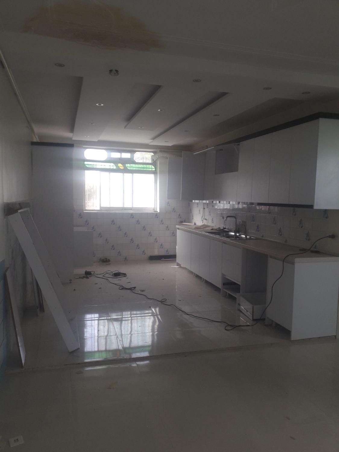 تعمیرات کابینت و کمد دیواری نصب وجابه جای|خدمات پیشه و مهارت|همدان, |دیوار