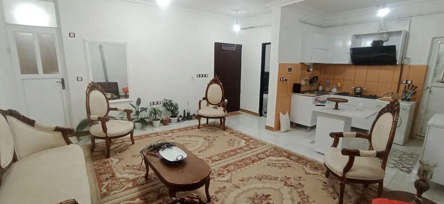 آپارتمان 60متری طبقه بالا|فروش آپارتمان|رشت, انصاری|دیوار
