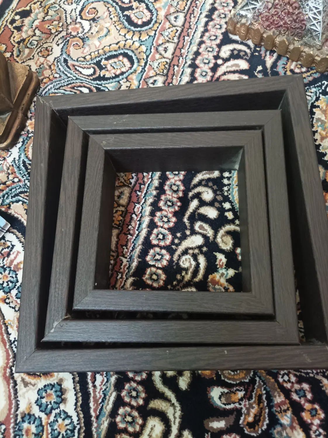 لوستر و سه تیکه دیواری با دو مجسمه|لوستر و چراغ آویز|اصفهان, ارغوانیه|دیوار