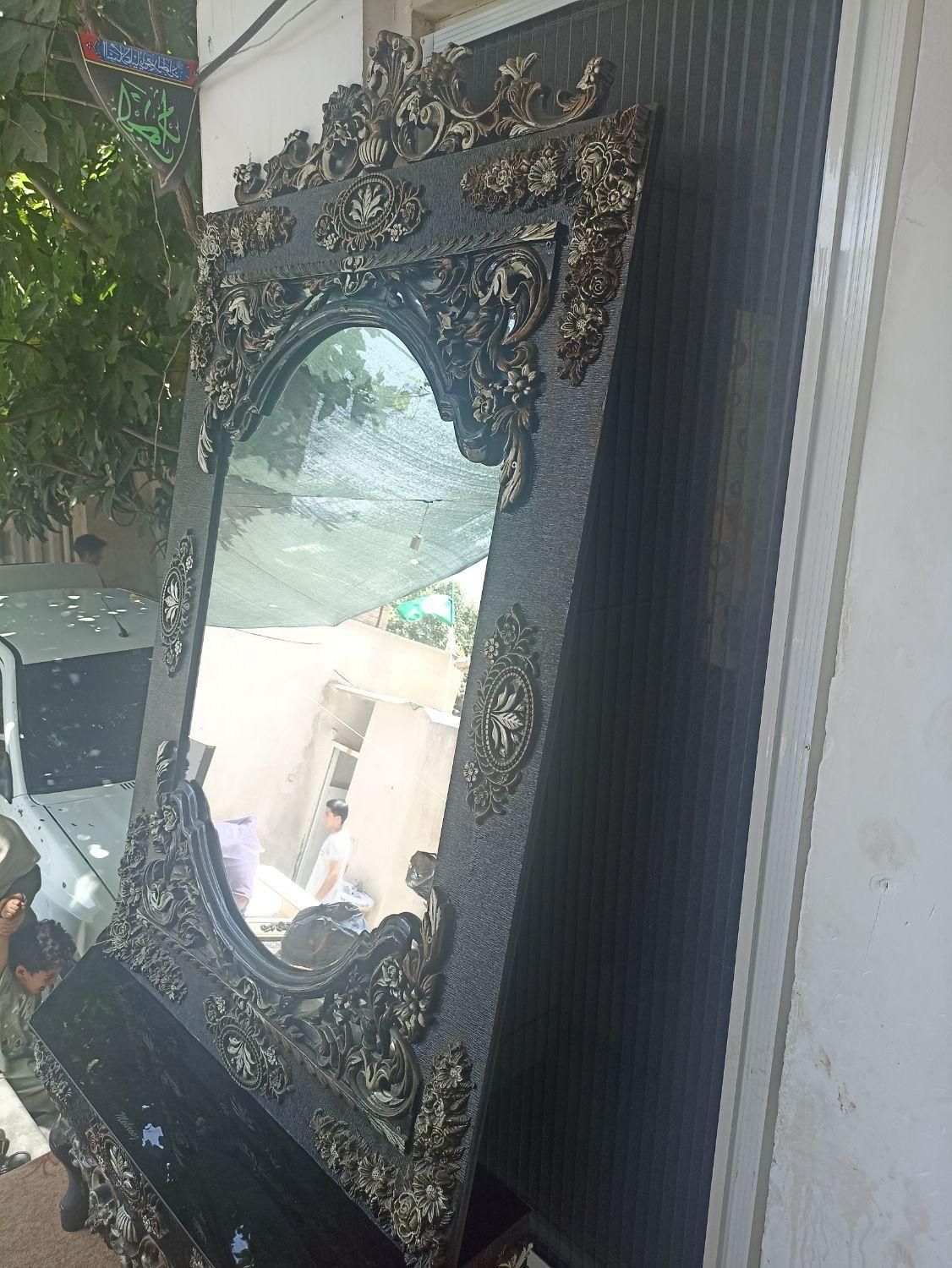 آینه شمعدان|آینه|مینودشت, |دیوار