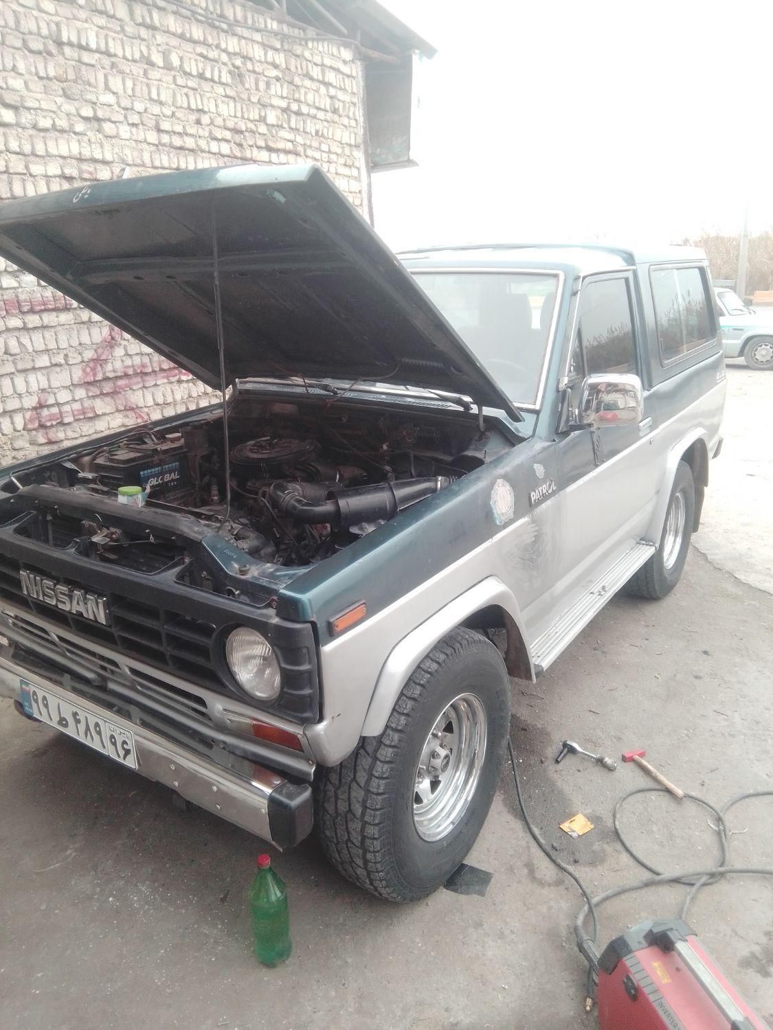 صافکاری نقاشی انواع سبک وسنگین|خدمات موتور و ماشین|گرگان, |دیوار