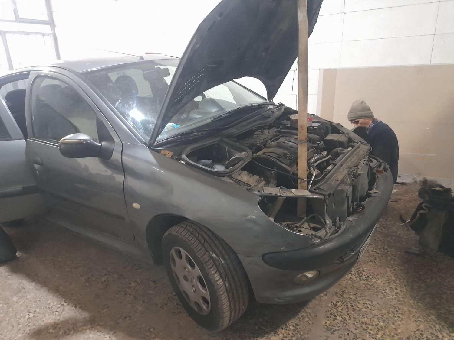 صافکاری ونقاشی میلادباکمرتین|خدمات موتور و ماشین|اصفهان, جاوان|دیوار