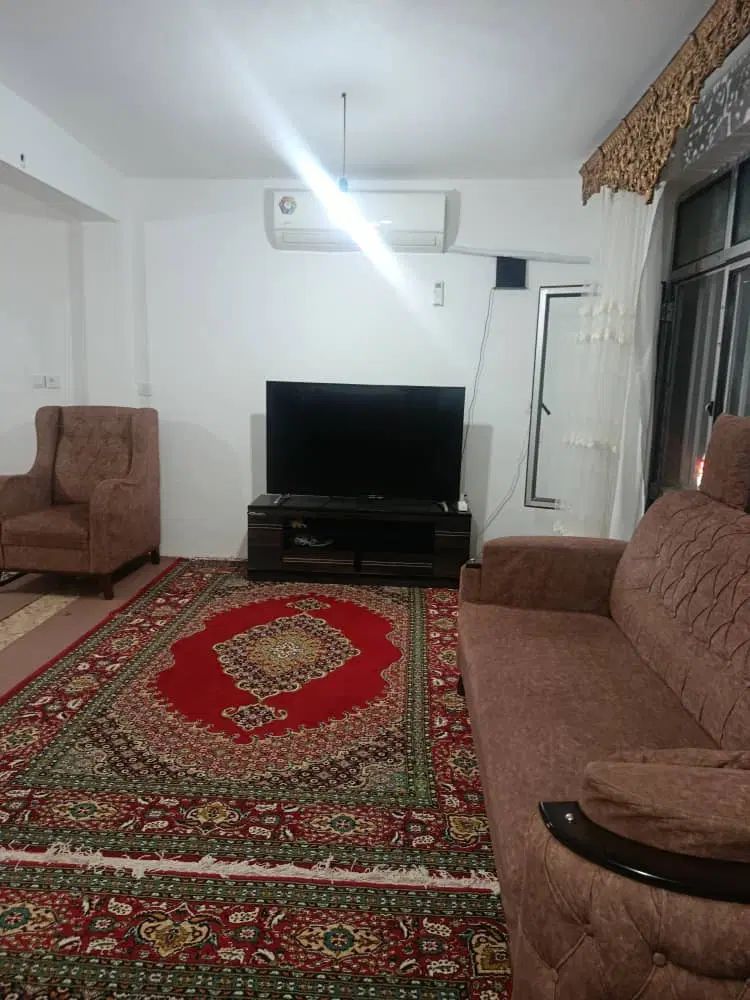 اجاره کوتاه مدت خانه ویلایی نزدیک رودخانه|اجارهٔ کوتاه‌مدت ویلا و باغ|تالش, طولارود|دیوار