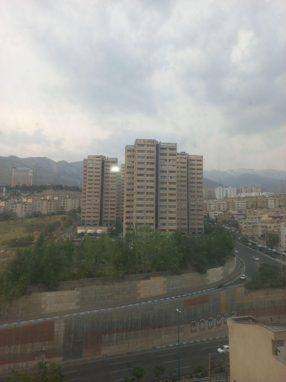 برجهای بام  ۱۱۰ متری ۲ خوابه طبقات بالا|اجارهٔ آپارتمان|تهران, کوی فراز|دیوار