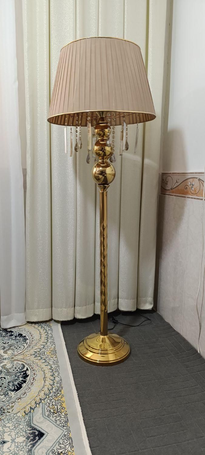 اباژور|چراغ خواب و آباژور|سبزوار, سلمان فارسی (چهار راه فرودگاه)|دیوار
