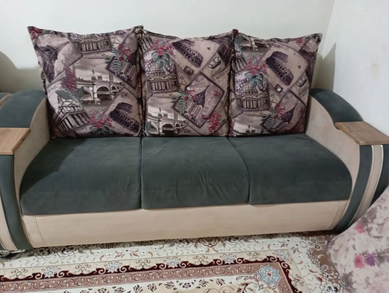 مبل راحتی ده نفره.در حد نو|مبلمان خانگی و میز عسلی|اصفهان, نیروگاه|دیوار