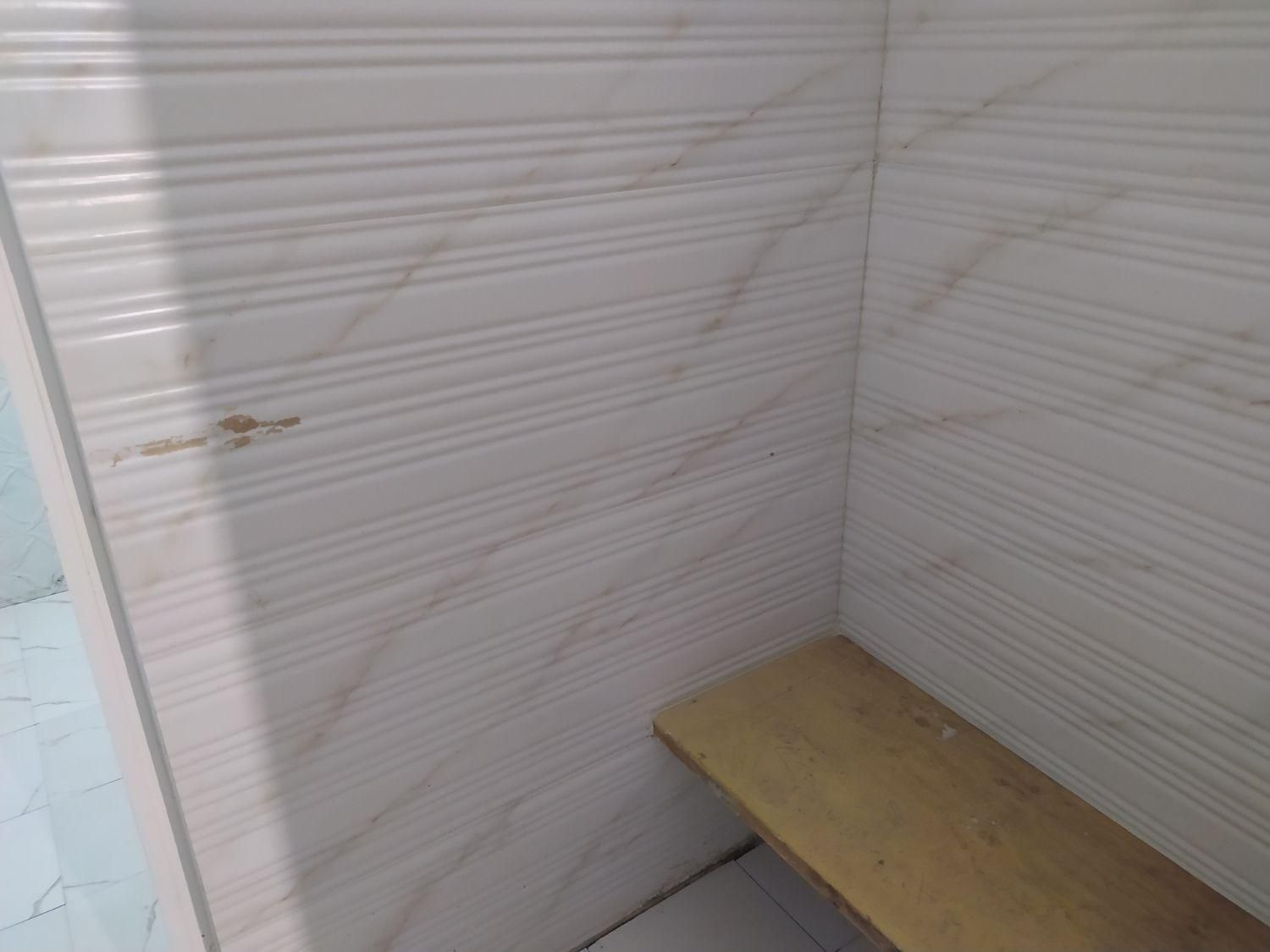 کاشیکاری باچسب بین کابینتی وانجام خرده کاری|خدمات پیشه و مهارت|بجنورد, |دیوار