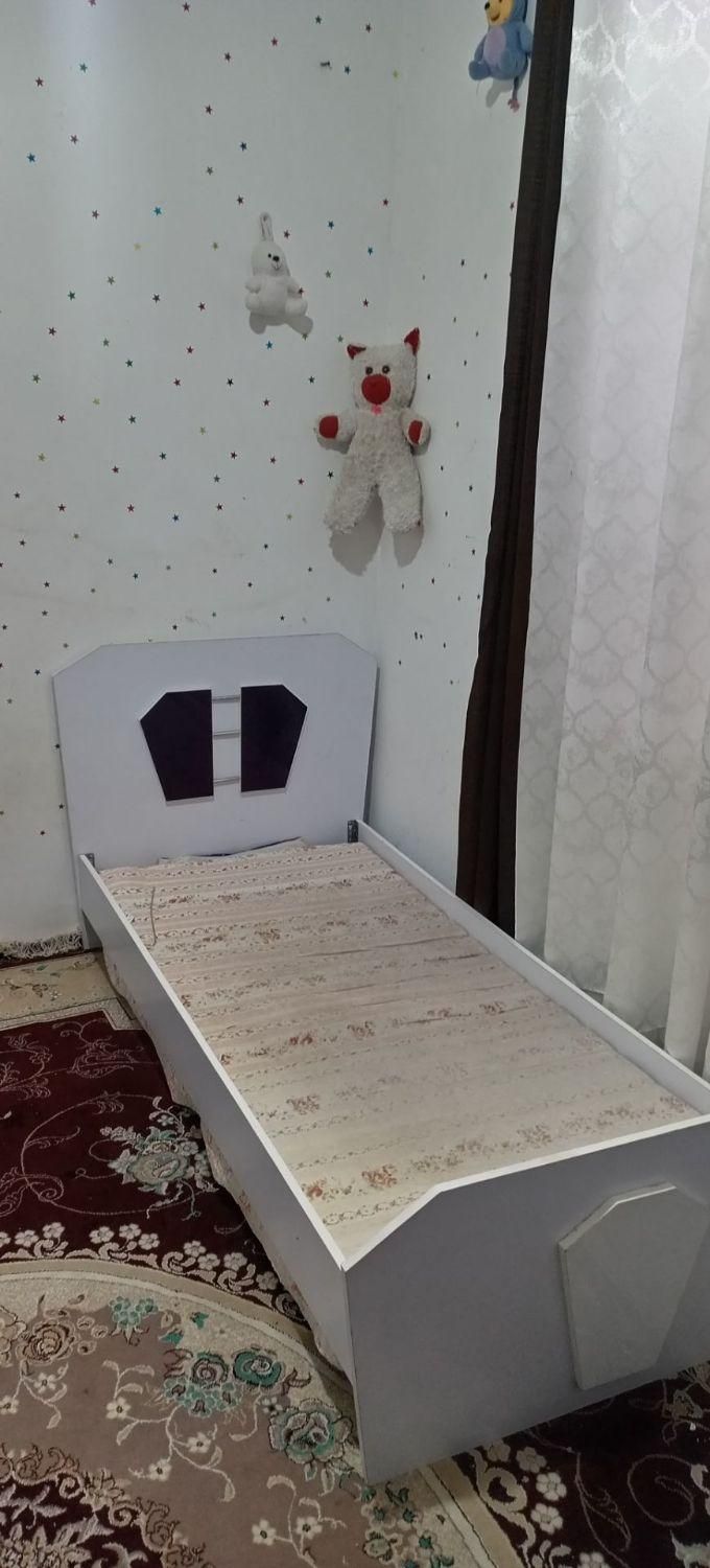 سرویس بچه تخت و کمد لباس و کمد اسباب ابازی|تخت و سرویس خواب|تربت‌حیدریه, رباط سفلی|دیوار