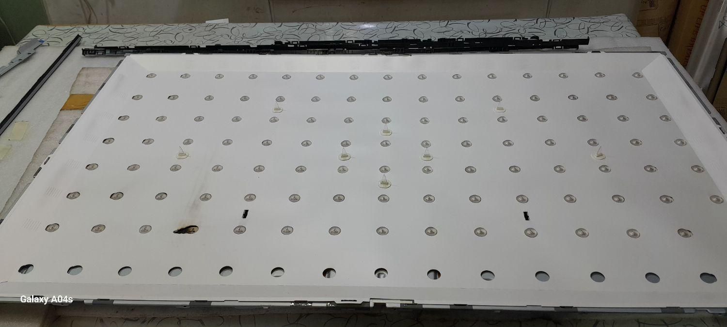 تعمیر انواع برندهای معتبر تلویزیون های LED وLCD|خدمات پیشه و مهارت|بهار, |دیوار