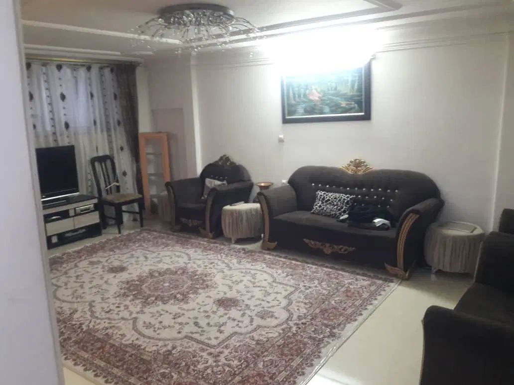 منظریه ایران پوپلین|اجارهٔ آپارتمان|رشت, منظریه|دیوار