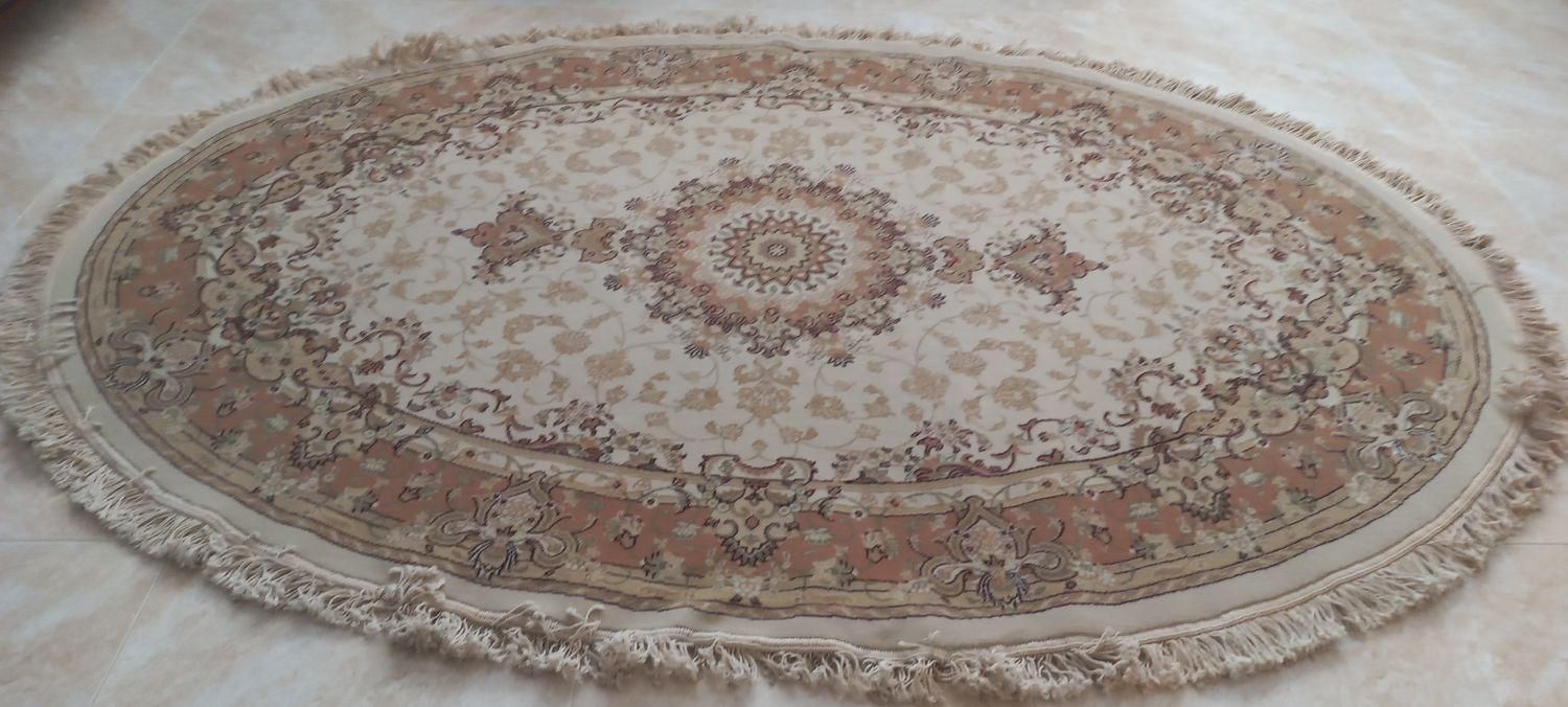 فرش بیضی مهستان|فرش|تبریز, |دیوار