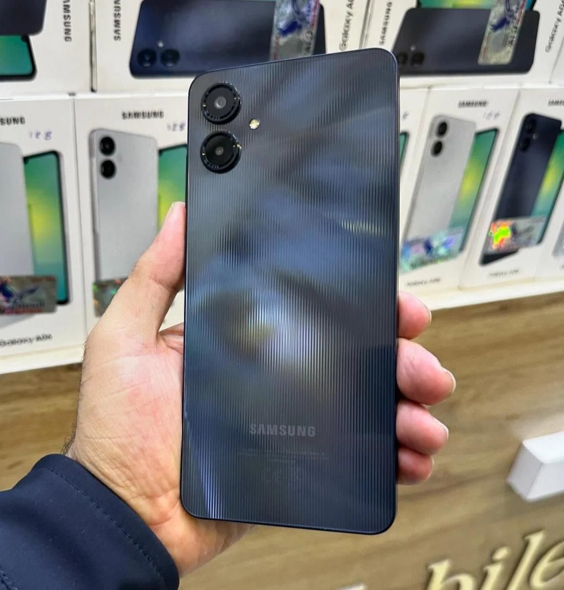 چکی سامسونگ Galaxy A06 با حافظهٔ ۱۲۸ چکی|موبایل|مشهد, هفده شهریور|دیوار
