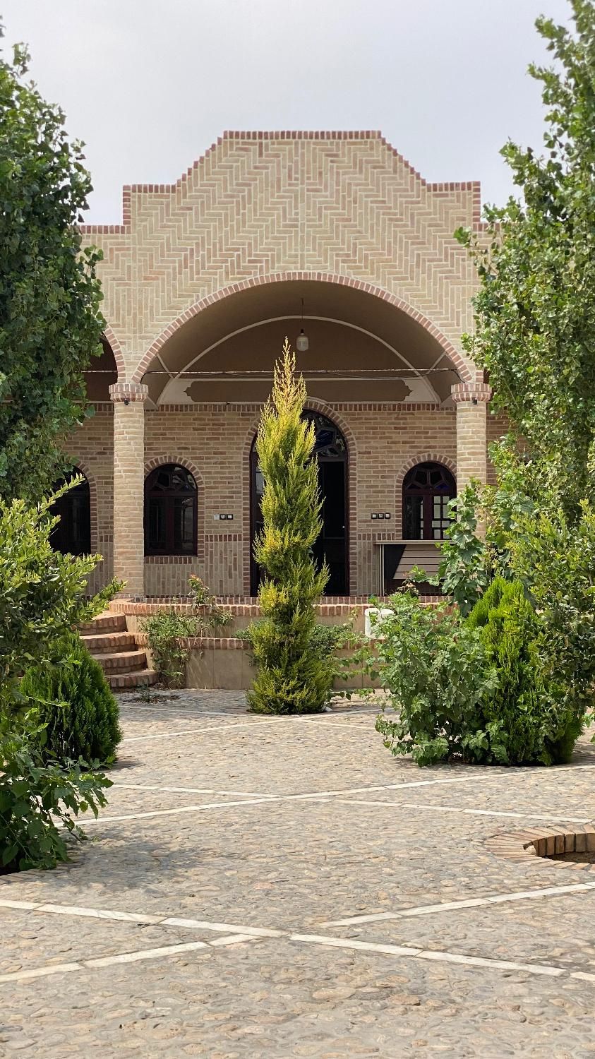 اجاره روزانه خانه باغ سنتی با تمام امکانات مهریز|اجارهٔ کوتاه‌مدت ویلا و باغ|یزد, |دیوار