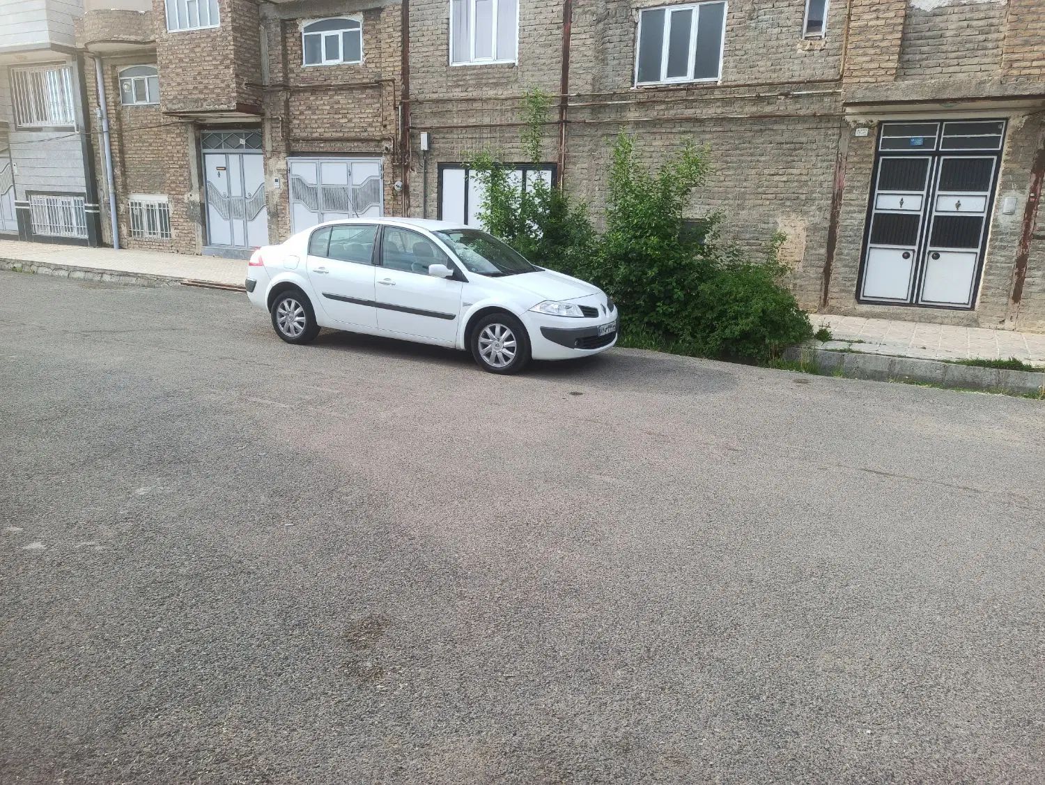 مگان ۲۰۰۰ مدل ۹۰|خودرو سواری و وانت|تبریز, |دیوار