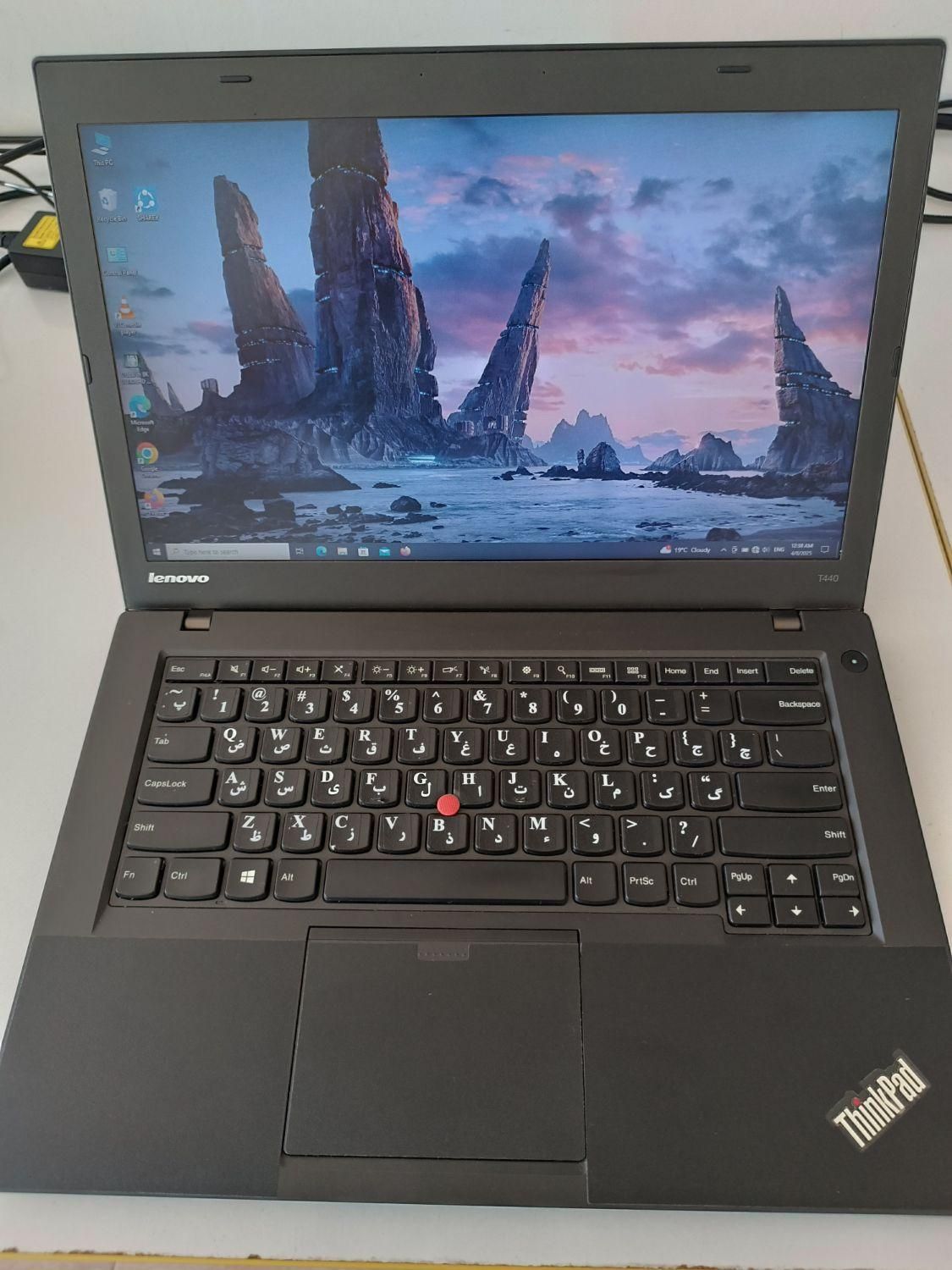 لپ‌تاپ lenovo ( لنوو رم۸گیگ هارد۵۰۰گیگ )|رایانه همراه|کلاله, |دیوار