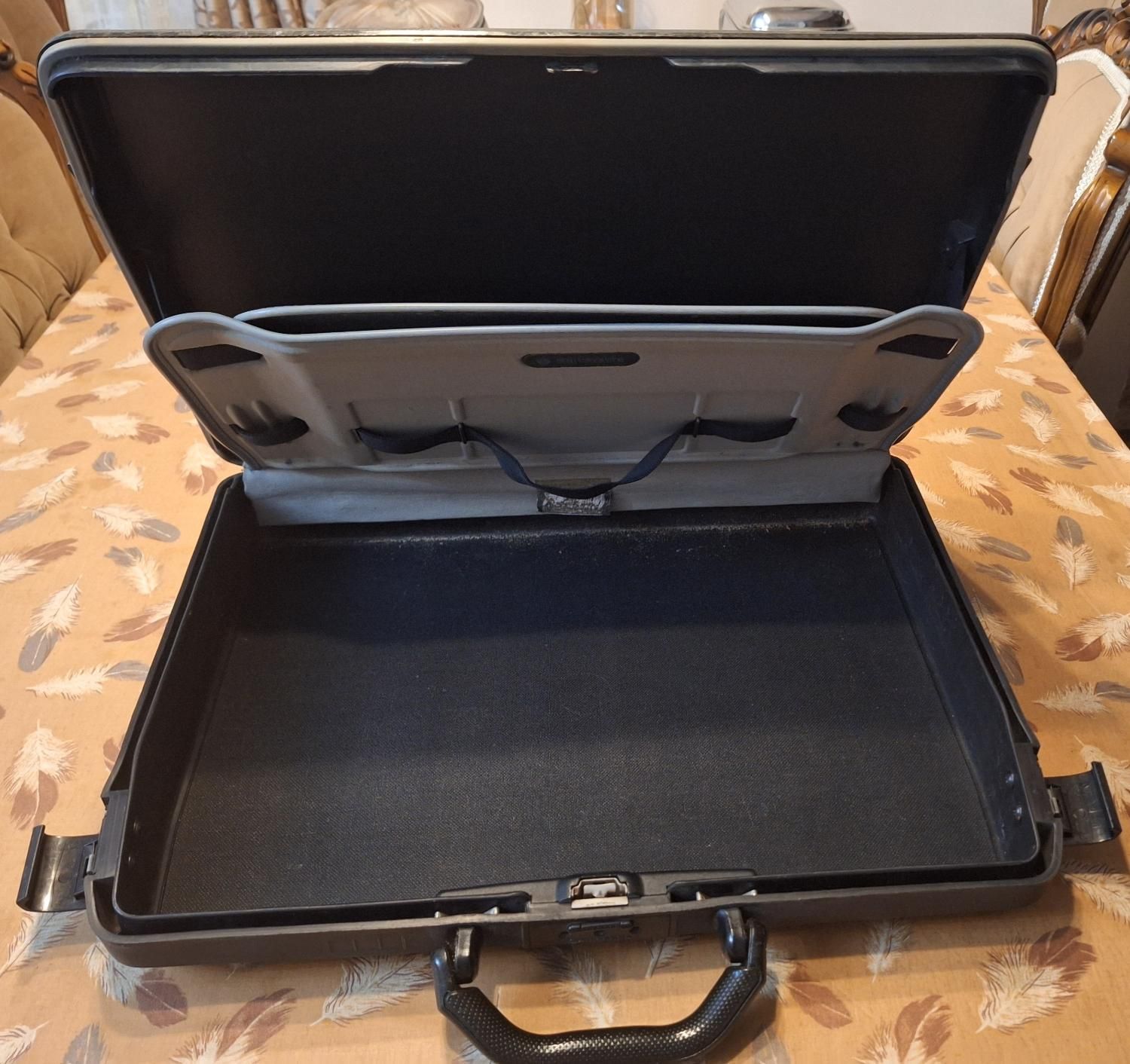 کیف سامسونیت اصل آمریکایی|کیف، کفش، کمربند|رشت, چله خانه|دیوار