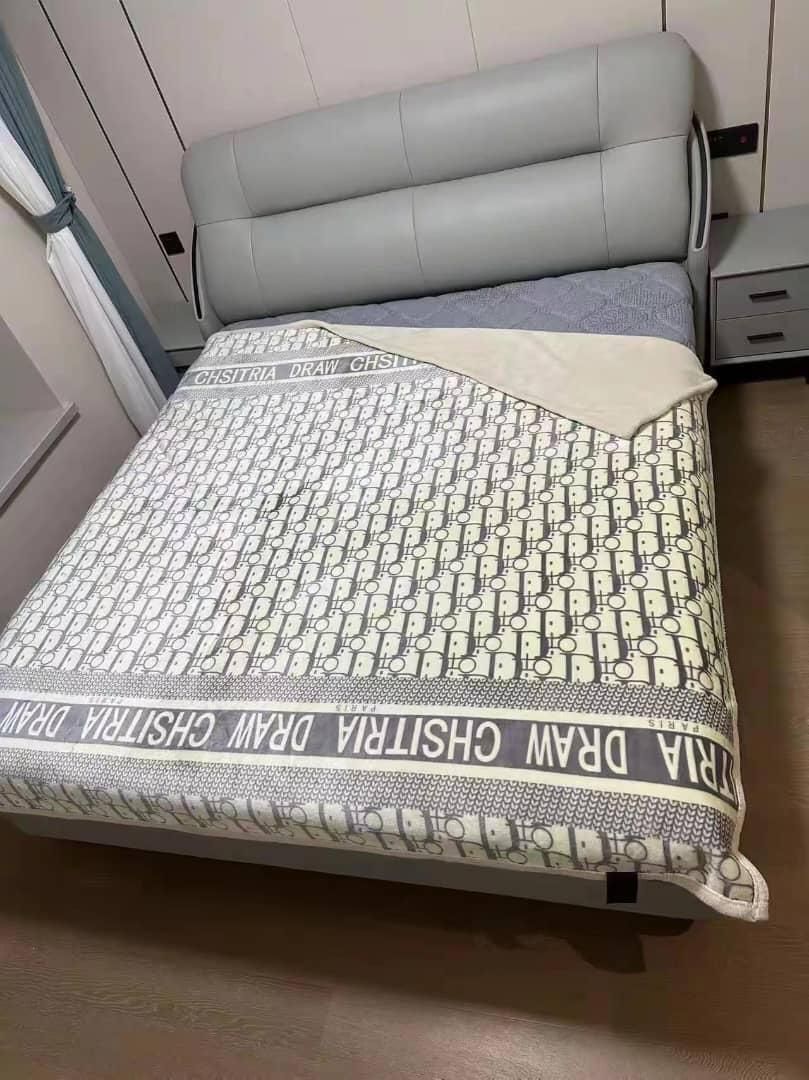 پتوی 2نفره خارجی با الیاف نخ پنبه نرم ولطیف|رختخواب، بالش، پتو|زنجان, |دیوار