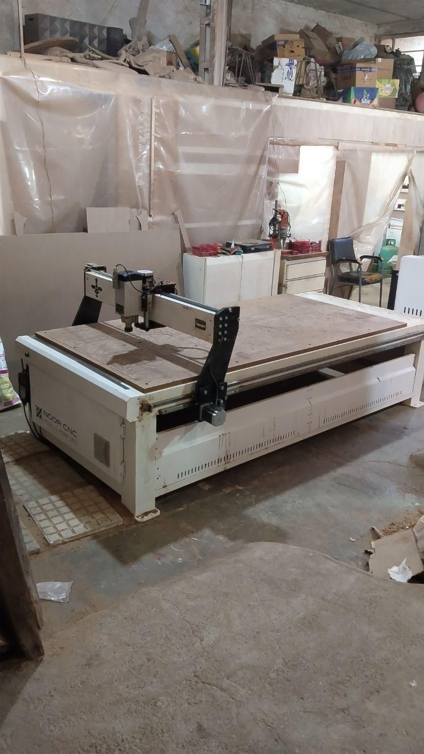 دستگاه سی ان سی cnc تخت سه محور با کنترلر صنعتی|ماشین‌آلات صنعتی|اصفهان, مارچین|دیوار