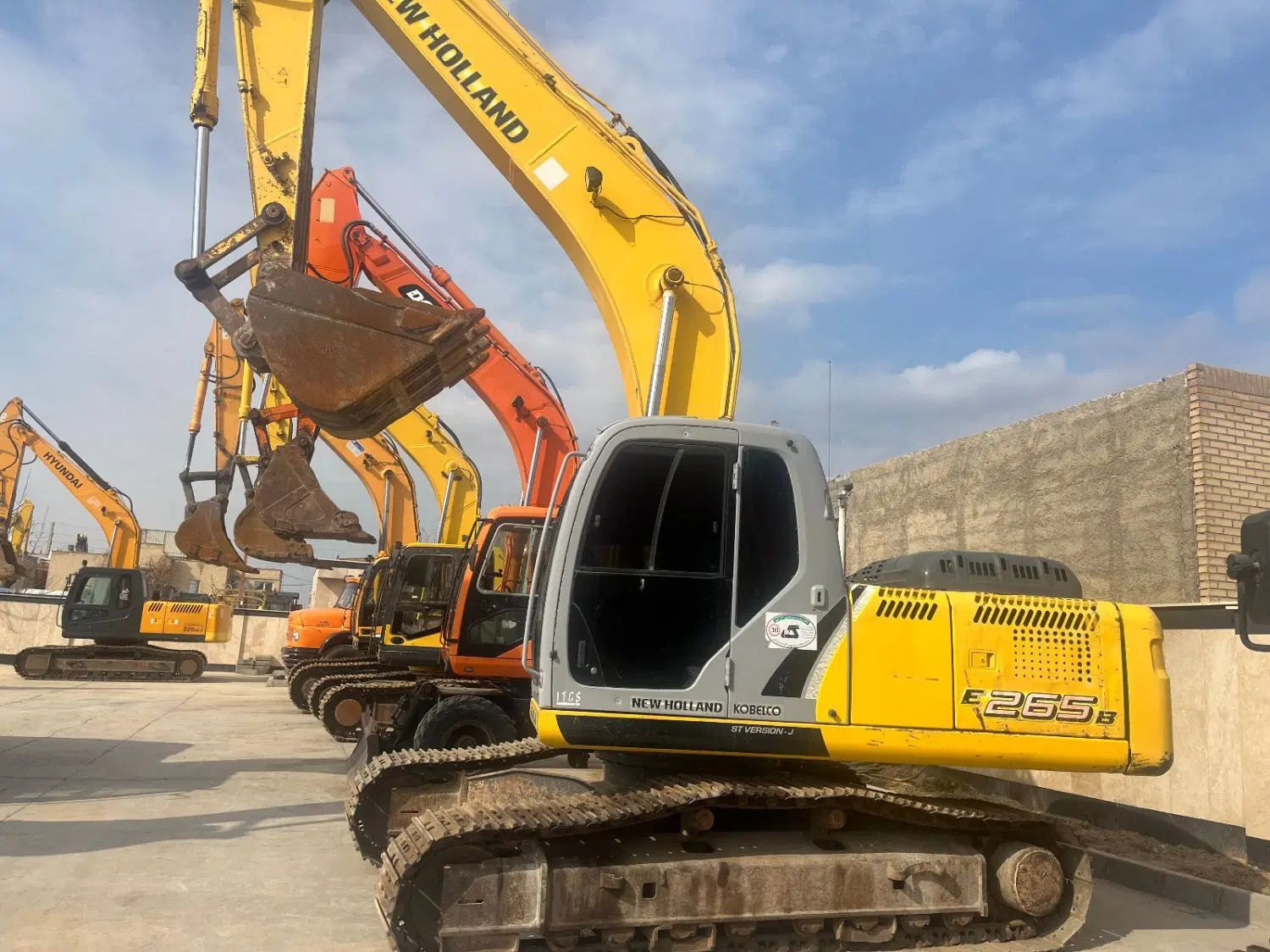 بیل مکانیکی NEW HOLLAND|خودرو سنگین|تهران, ظفر|دیوار