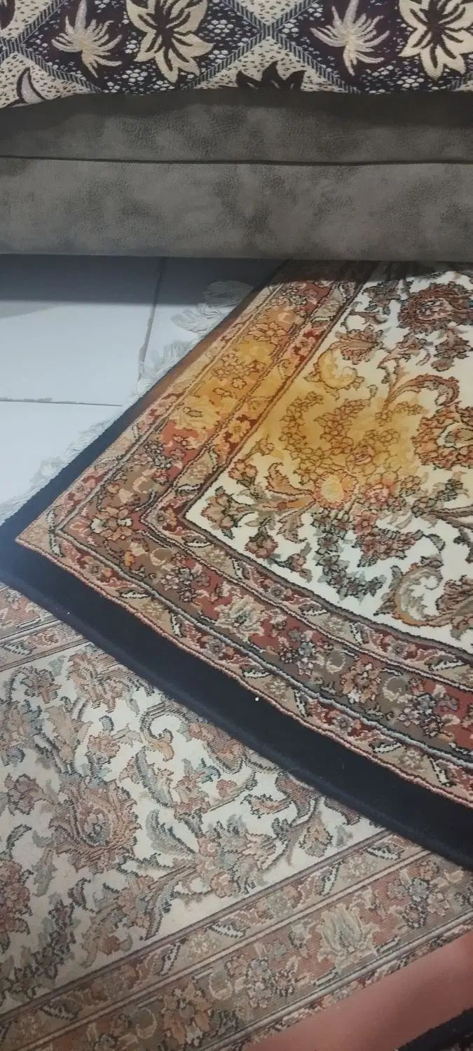 دوعدد فرش نه متری ۷۰۰شانه تمام نخ تراکم ۲۵۵۰|فرش|قدس, شهر‌قدس|دیوار
