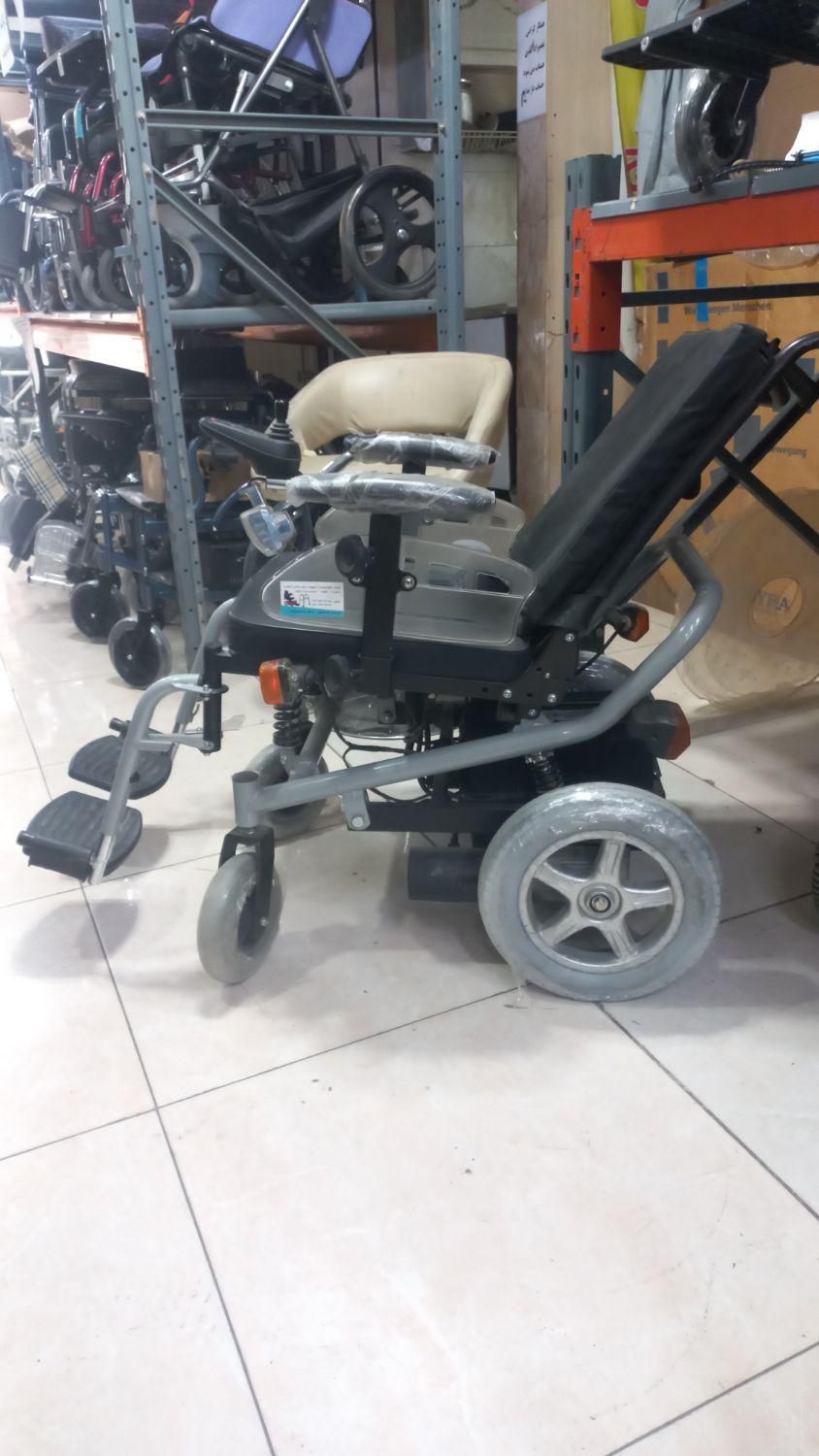 اجاره. تخت و ویلچر|خدمات آرایشگری و زیبایی|فردیس, طالقانی|دیوار