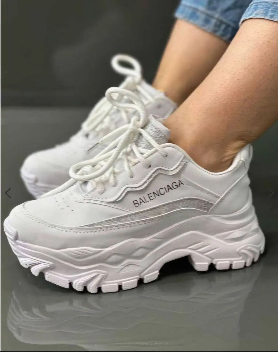 اسپرت (( BALENCIAGA )) شیک و جذاب|کیف، کفش، کمربند|اصفهان, مصلی|دیوار