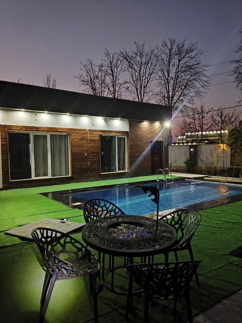 باغ ویلا اجاره روزانه سهیلیه|اجارهٔ کوتاه‌مدت ویلا و باغ|هشتگرد, شهرک اداری|دیوار