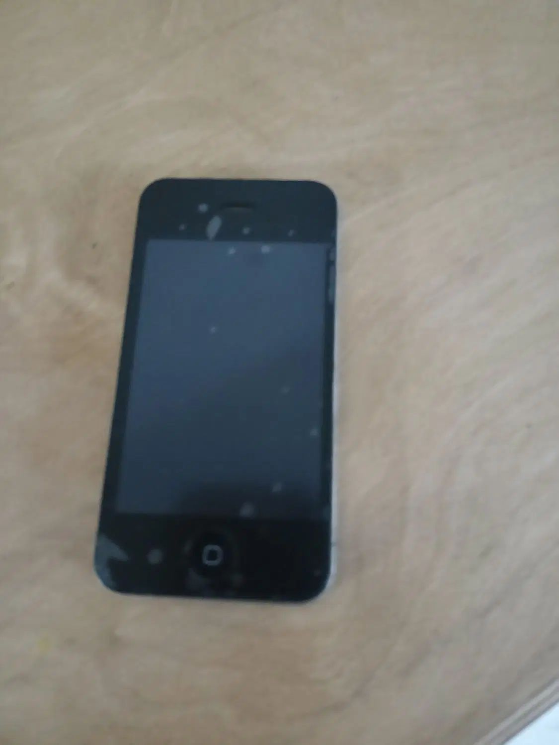 اپل iPhone 4 با حافظهٔ ۳۲ گیگابایت|موبایل|تهران, طرشت|دیوار