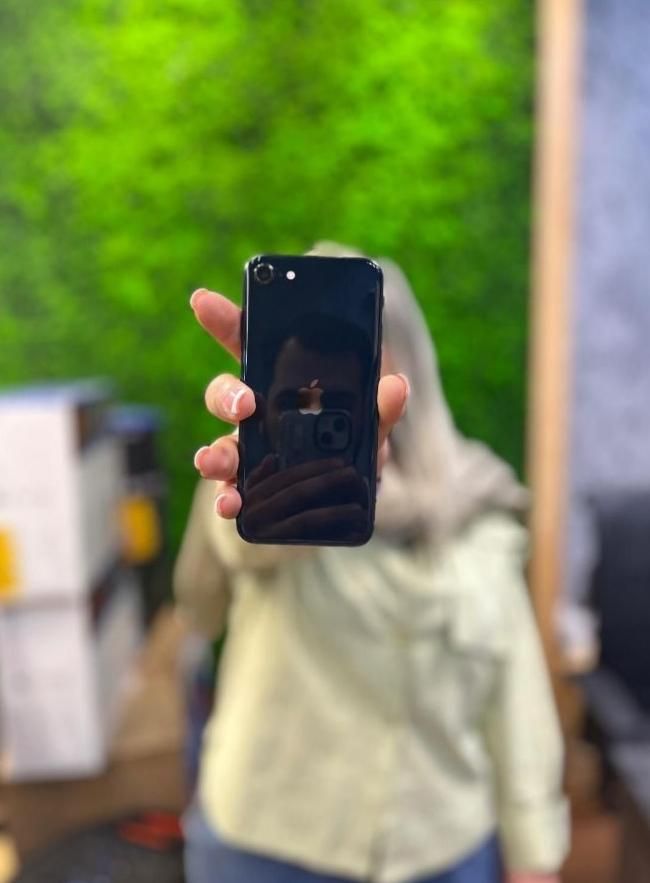 iPhone se2020|موبایل|یزد, |دیوار