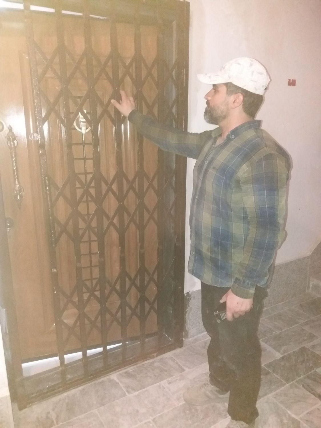 حفاظ آکاردونی تسمه 2/۵ لولا سه تیکه قفل مخفی|مصالح و تجهیزات ساختمان|خرم‌آباد, |دیوار